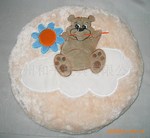 橙色舒适熊造型绣花圆型靠枕