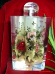 上海一钊艺苑内画工作室作品--三角形鼻烟壶--牡丹