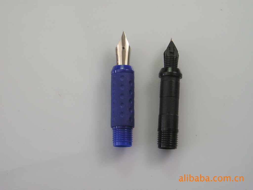 供应0.5mm塑料钢笔笔舌,笔头,笔尖