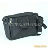 2011新款斜跨式腰包(图) 款式多样 05-23