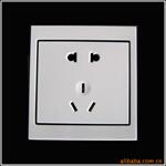 ��Ӧǽ�ڿ��أ��������ּ���ǽ�ڿ��ز��������ˣ�