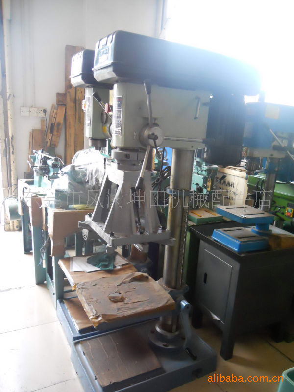 六轴多轴器配ZS-25钻攻两用机/多轴器/大型钻攻两用机/