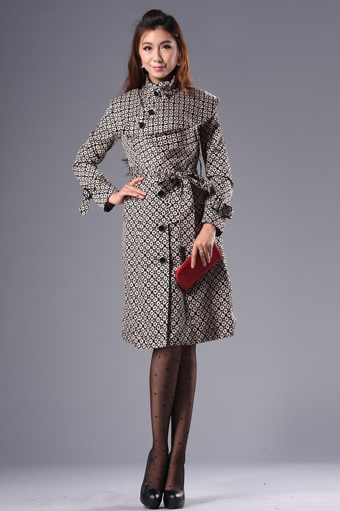 2011秋装新品外套风衣欧美洋装披肩领风衣裙华贵炫彩礼服女式风衣