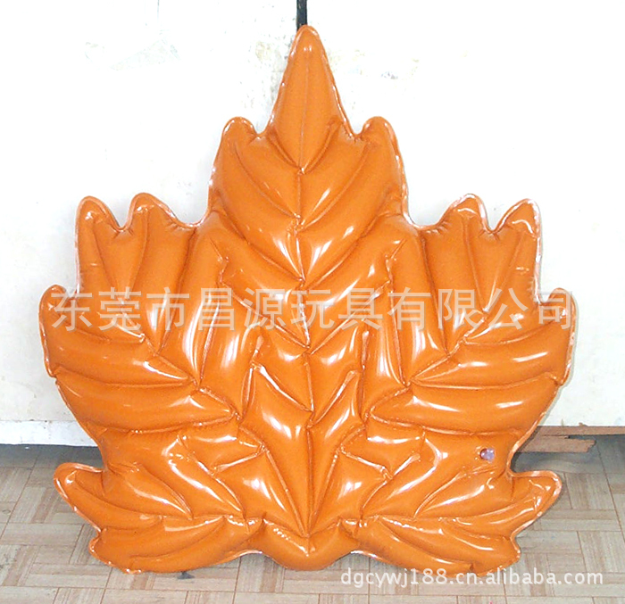 充气枫树叶子