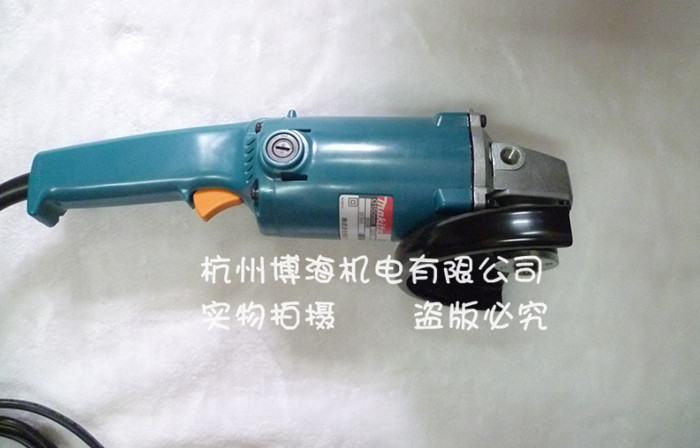 makita牧田 9006b 角向磨光机(150mm角磨机)