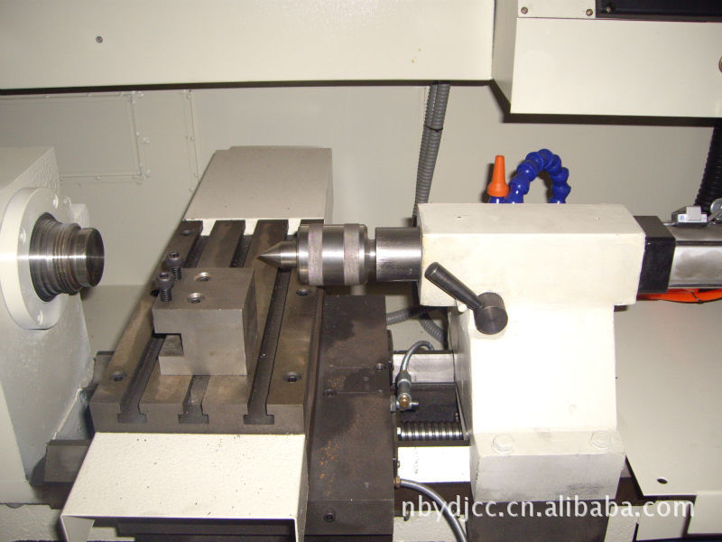 供应半自动数控车床厂家现货供应经济型数控车床 经济型数控机床