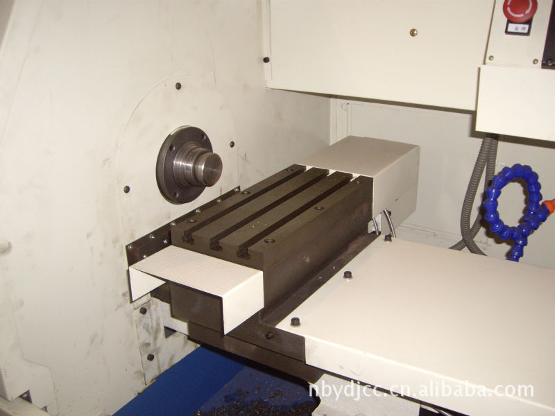 供应专业生产半自动数控车床 全自动数控车床大促销成本价出售