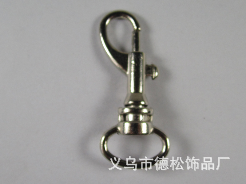 厂家长期供应勾扣,钥匙扣,挂扣,箱包五金,义乌小饰品批发