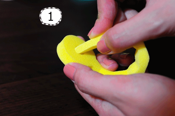 &nbsp; 如果想要创造出大卷的效果,上图箭头处的海绵就不要拔下来 &