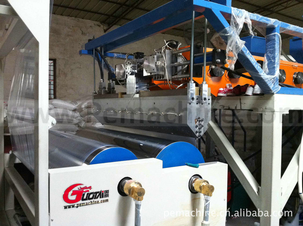 供应信息 瑞安市国泰塑料机械有限公司 缠绕膜机 1米双层共挤缠绕膜机