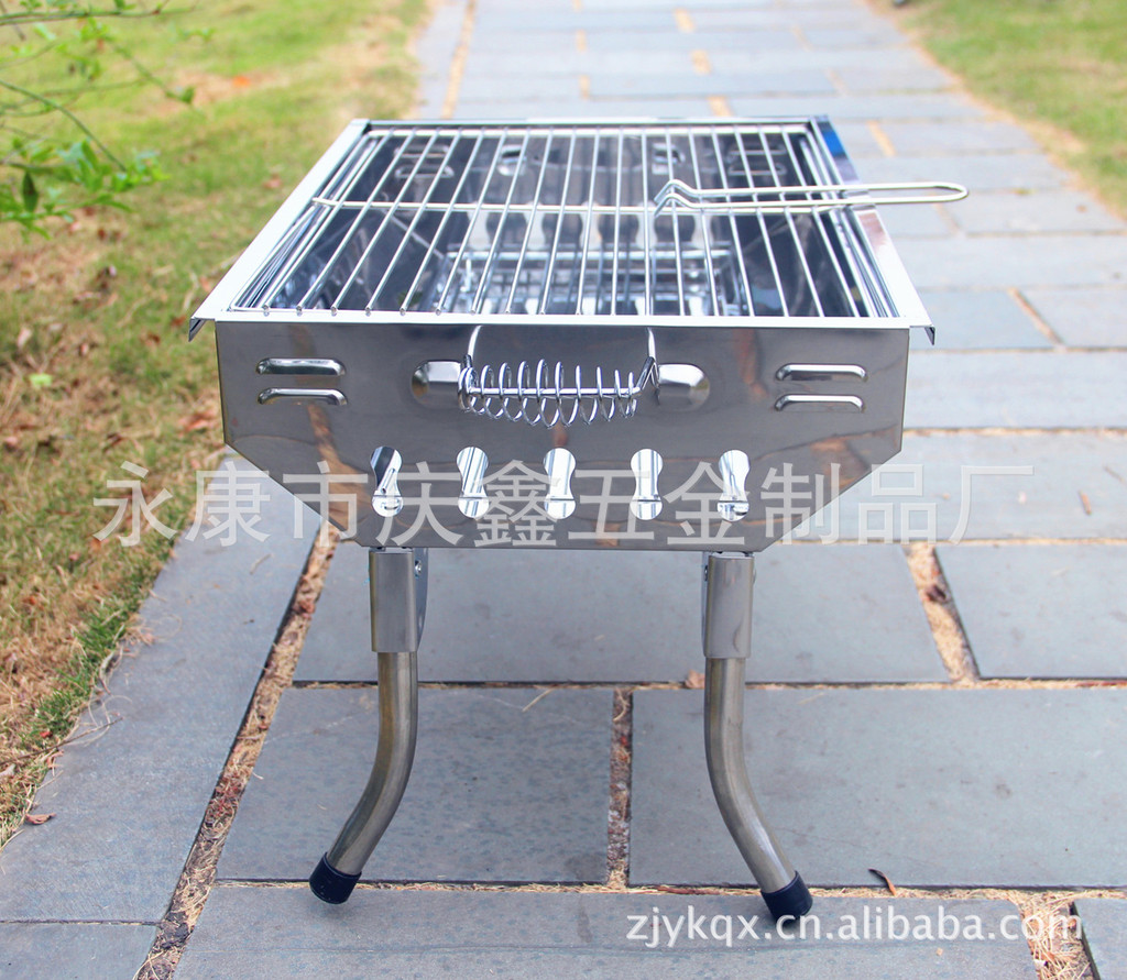 厂家热销全不锈钢烧烤炉,户外bbq烧烤炉,木炭烧烤架