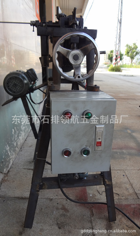 东莞五金首饰织纽链条机械