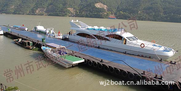 供应16米趸船浮动码头景区码头钢质浮码头定制各种尺寸