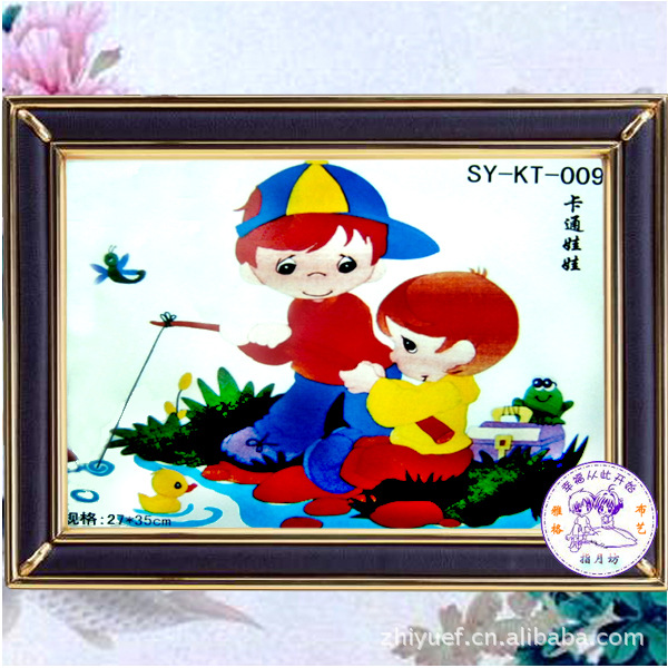 布艺贴画是用纺织品为主要材料制作的画,又称丝绫堆绣.早在一千多