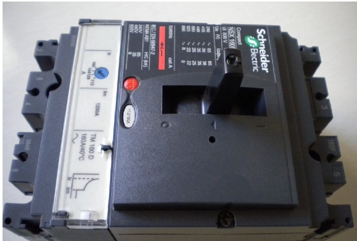 施耐德斷路器 NSX100/160/250F 16A-250A  塑殼斷路器 漏電斷路器