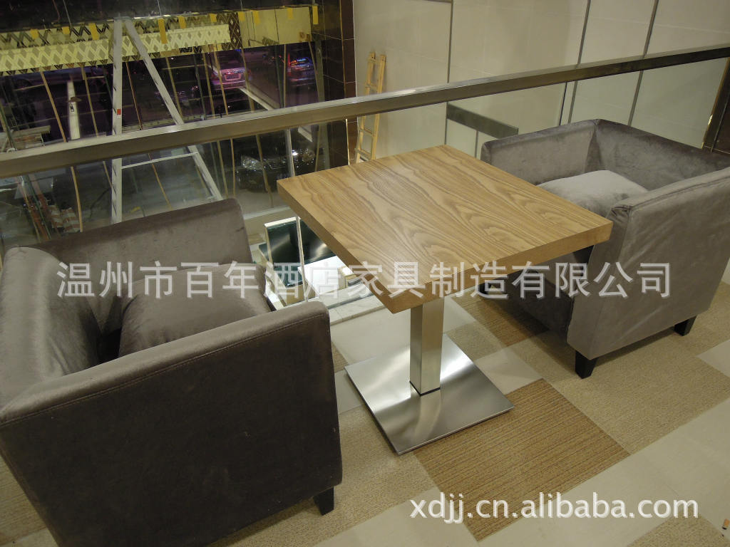 工厂直供潜江桌子椅子卡座沙发 18042338000