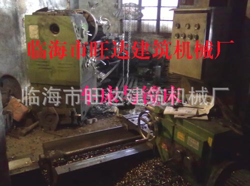 冲孔打桩机厂家设备实拍照片-车床与镗床