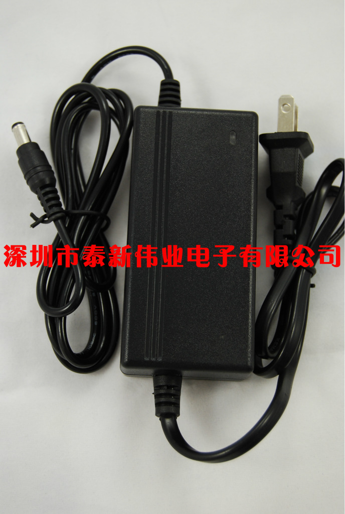 12V 2A 桌面式 英规 两头出线 背