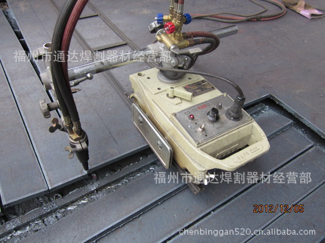 上海华威cg130型半自动火焰气割机切割机