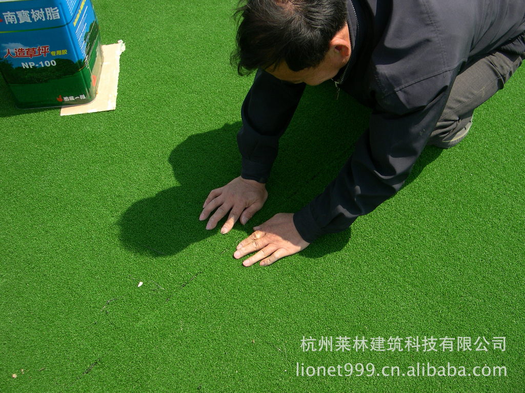 人造草坪施工图5