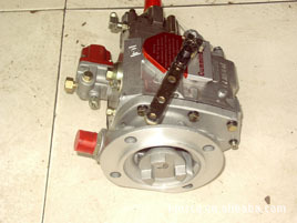 KTA19-C525柴油机燃油泵总成4009417用于矿用自卸车BLZ 75473发动机SO40268