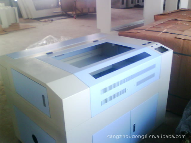 专业提供9060型激光雕刻机钣金加工 小型钣金加工