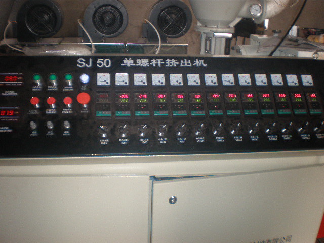 PB180434