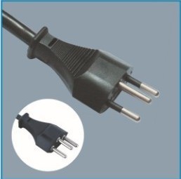 瑞士认证欧规三芯插头(可配C13八字尾或C5或C15)