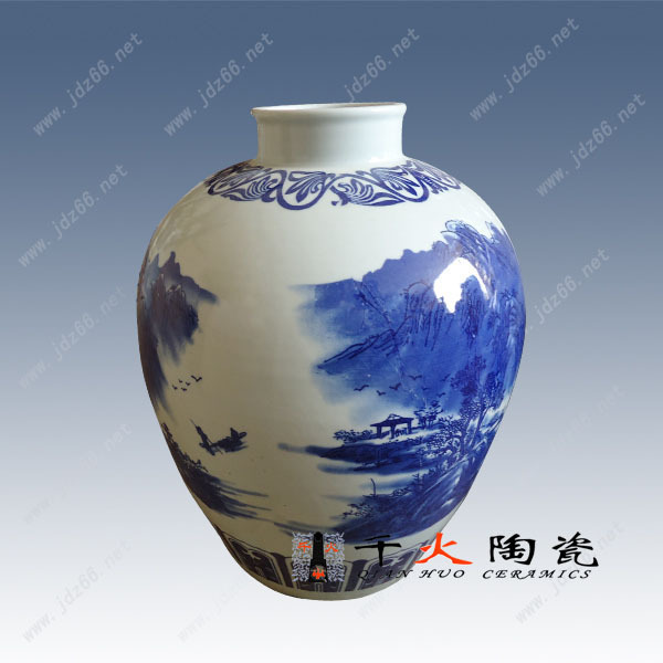 28、青花山水50斤装酒坛TCJT00065028