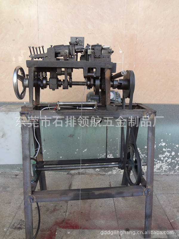 东莞五金首饰织纽链条机械