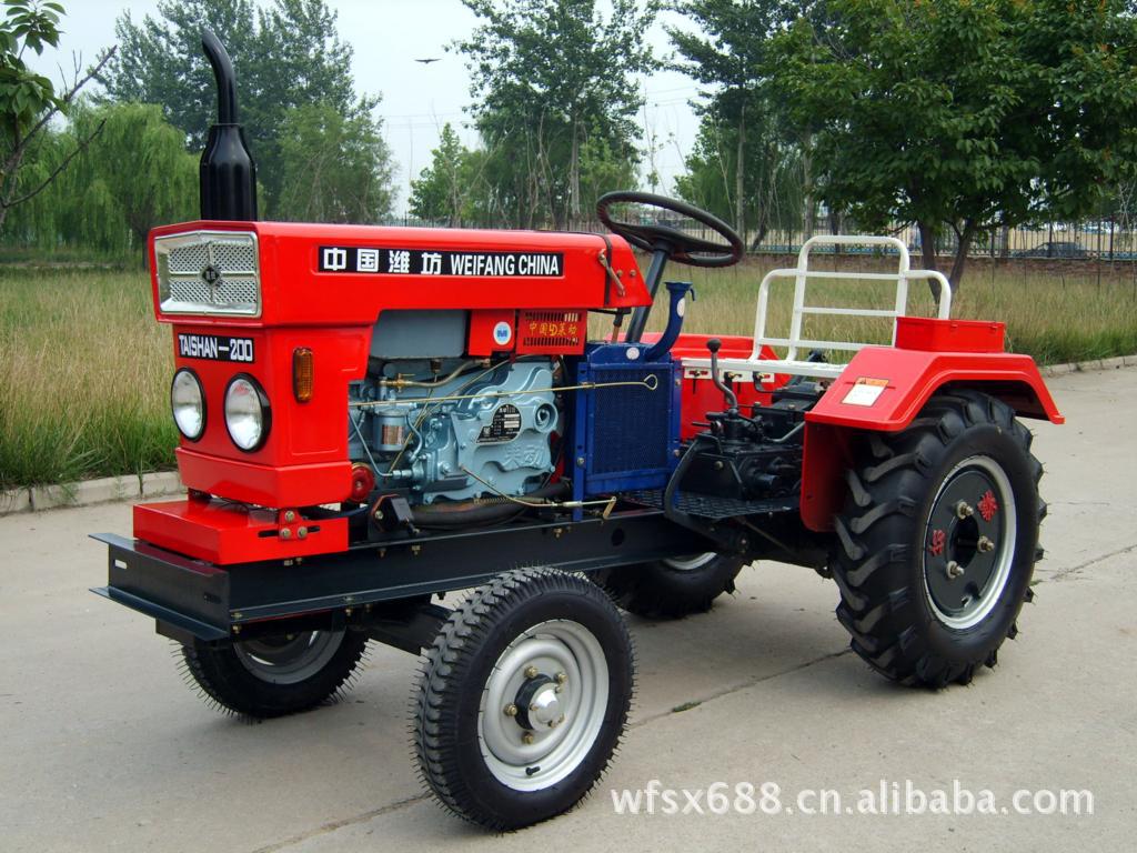 农用单缸拖拉机,马力小,耗油少,后动力输出,电启动