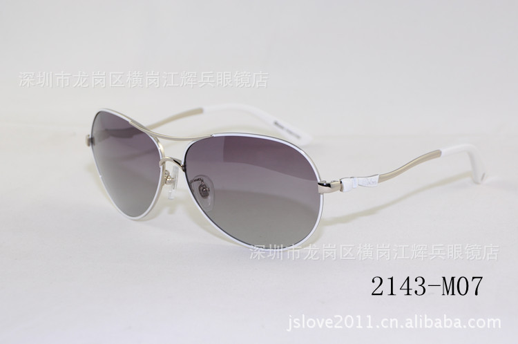 暴龙品牌眼镜 女士时尚偏光墨镜 深圳太阳眼镜厂家批发bl2143