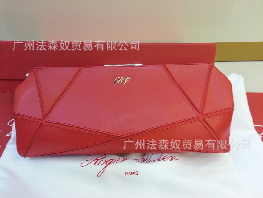9)大紅