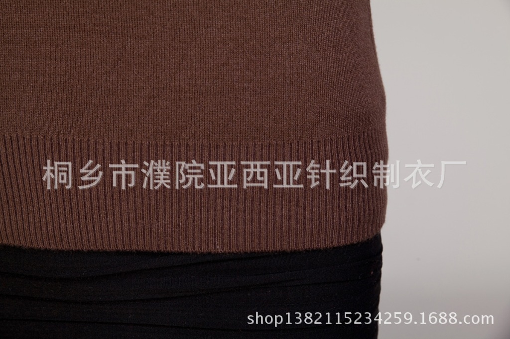 2013秋冬尊贵妈妈装新款羊毛衫