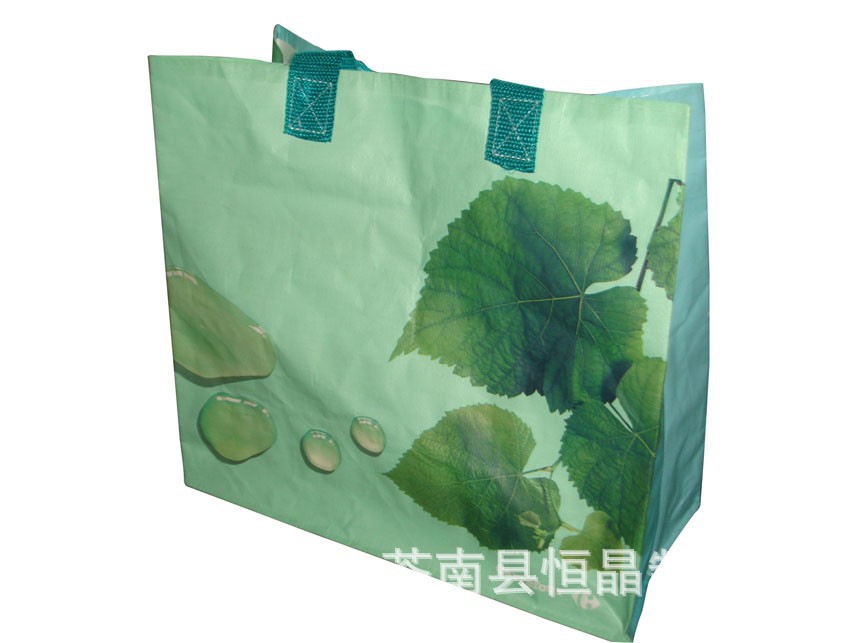 恒晶制袋--無紡佈袋覆膜