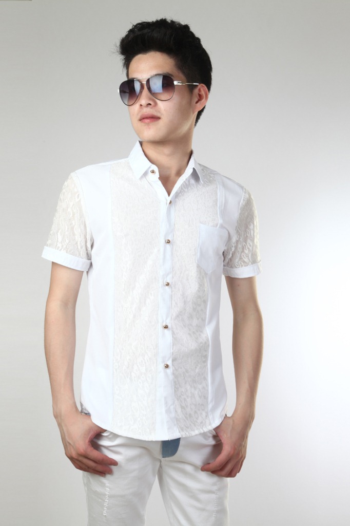 颜色 白色,黑色 货源类别 现货 尺码 m,l,xl,xxl 图案 迷彩 男士短袖