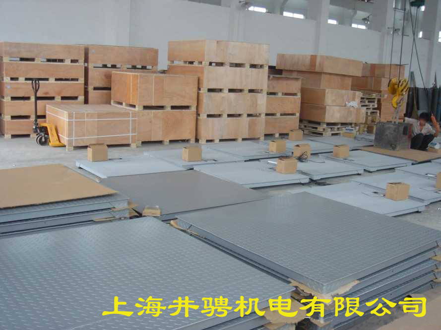 地磅秤银灰色图