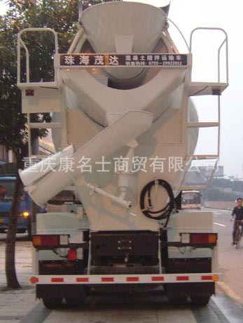凌扬(YIANG)MD5251GJBHL混凝土搅拌运输车L345东风康明斯发动机