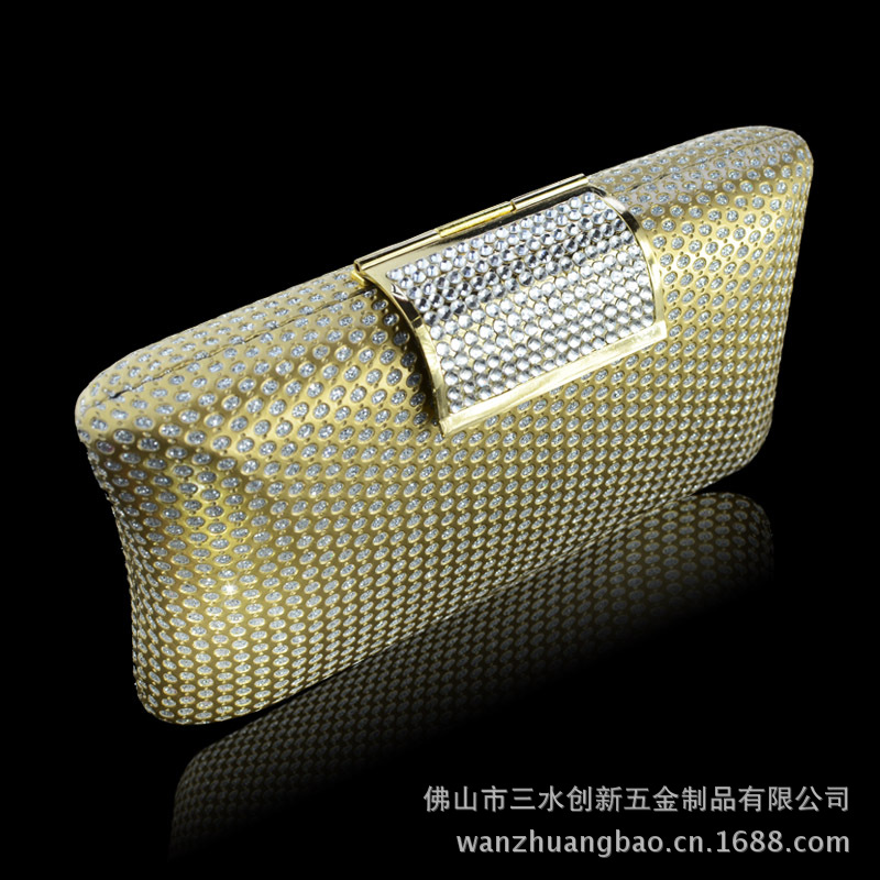 金色鑲鑽宴會包