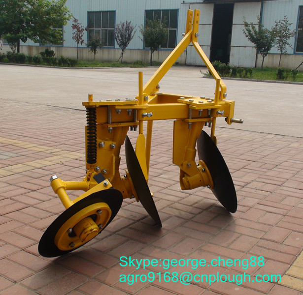 2黄色轻犁 后正面