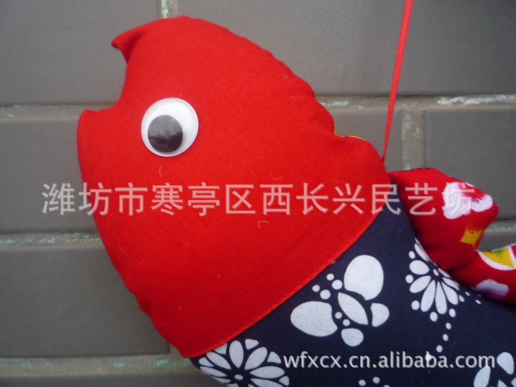 厂家供应潍坊特色手工布鱼一帆风顺挂件