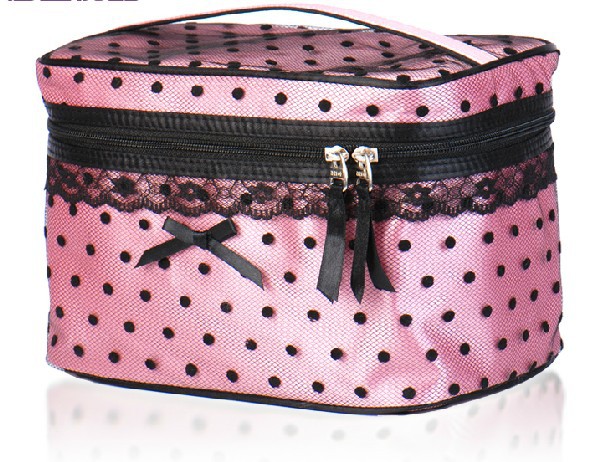 cosmetic bag 780