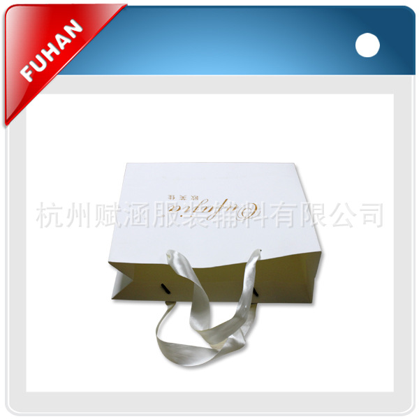 厂家定制各类 纸质纸袋 白卡手提纸袋 礼品袋