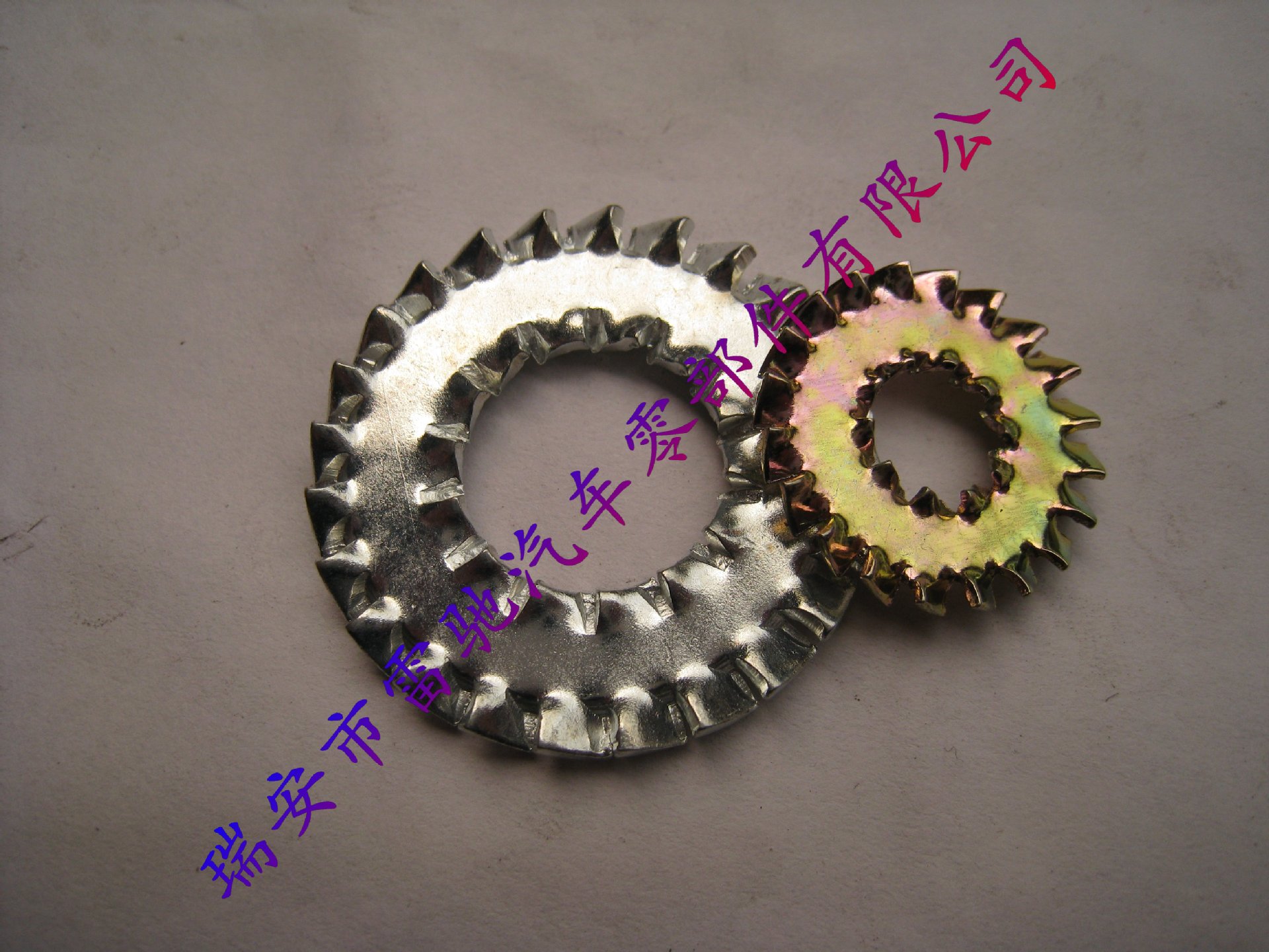 Q411内外锯齿