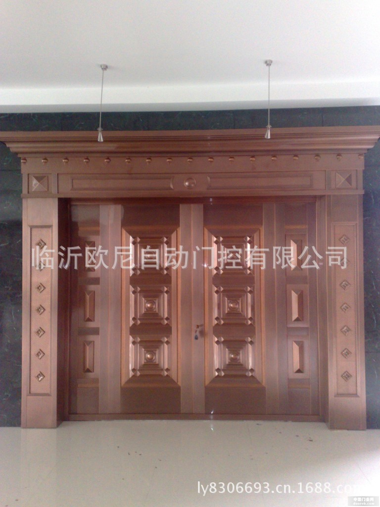 .-TM220"