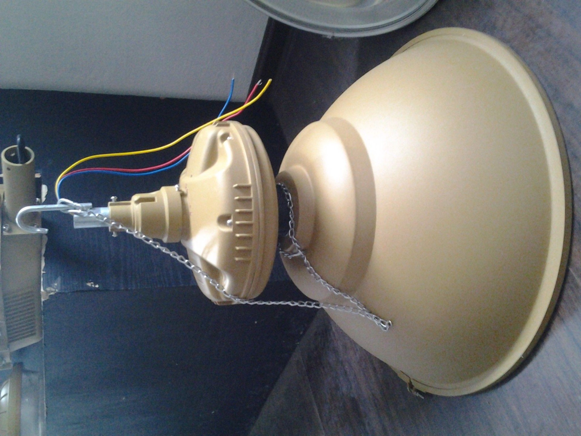 應急型防水防塵燈120