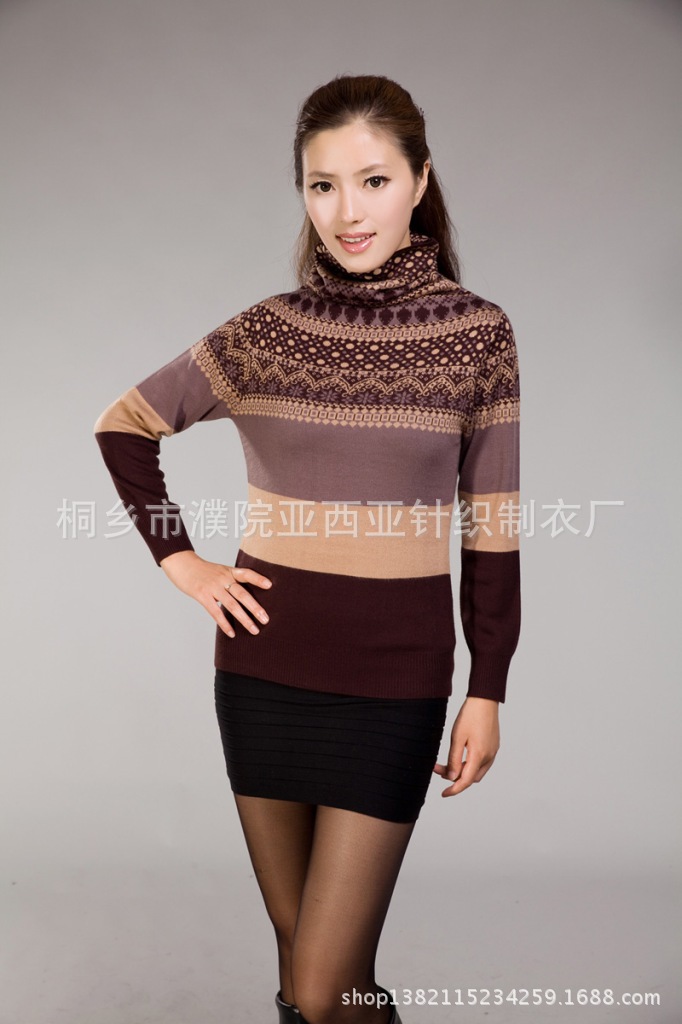 2013秋冬尊贵妈妈装新款羊毛衫