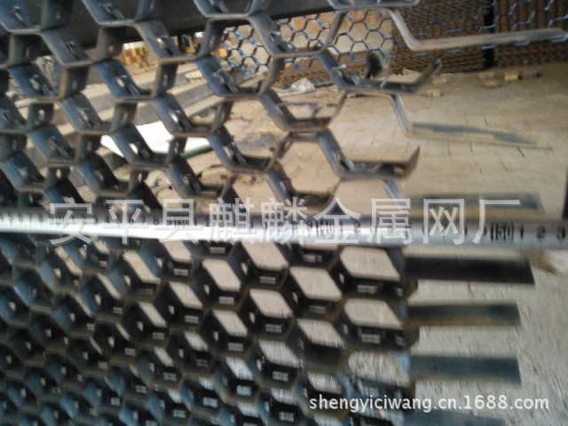 R[ON07KAYG~3P%L[92UUSU4