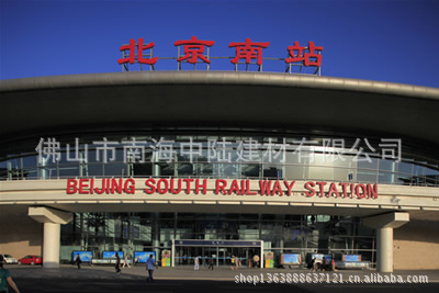 铝天花幕墙包柱子实例