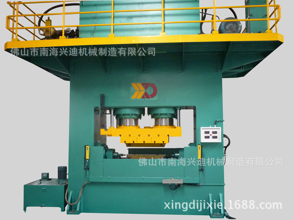 框架式内高压成型机small